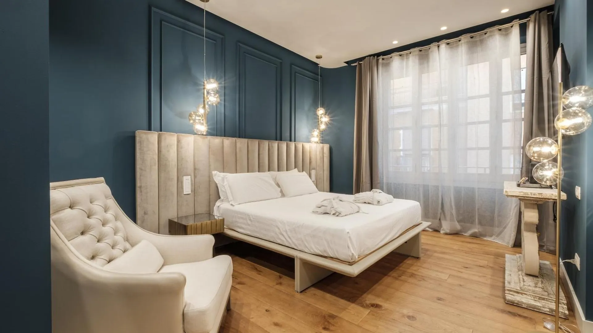 Gasthuis Luxury Suites In The Heart Of Cagliari