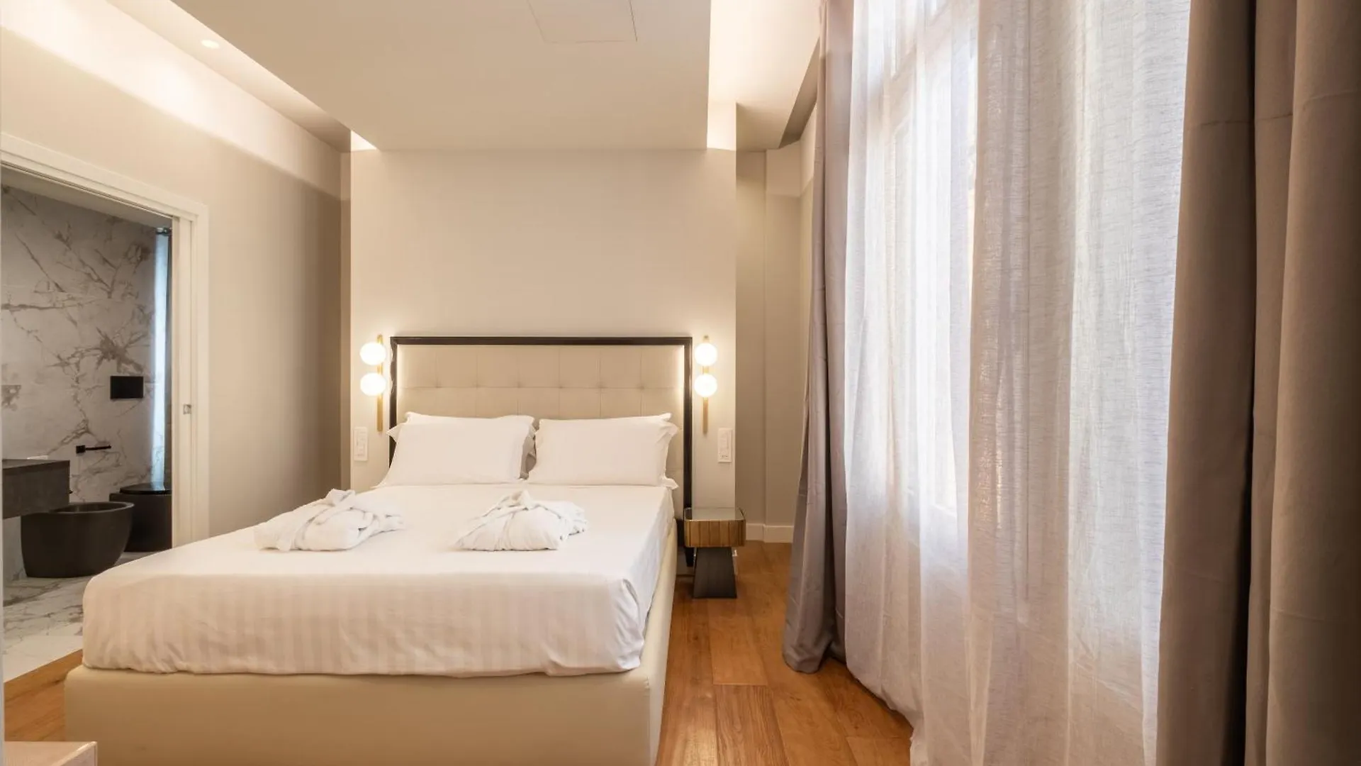 Gasthuis Luxury Suites In The Heart Of Cagliari