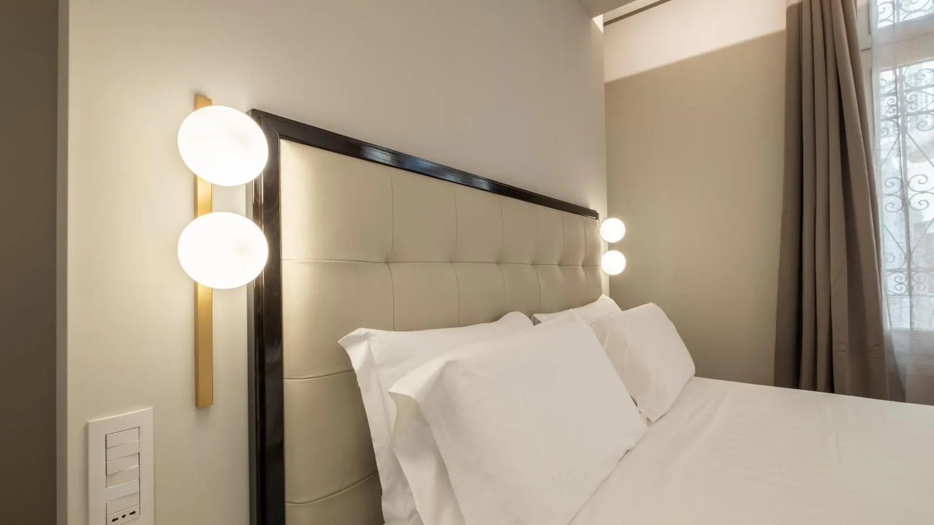 Luxury Suites In The Heart Of Cagliari Gasthuis